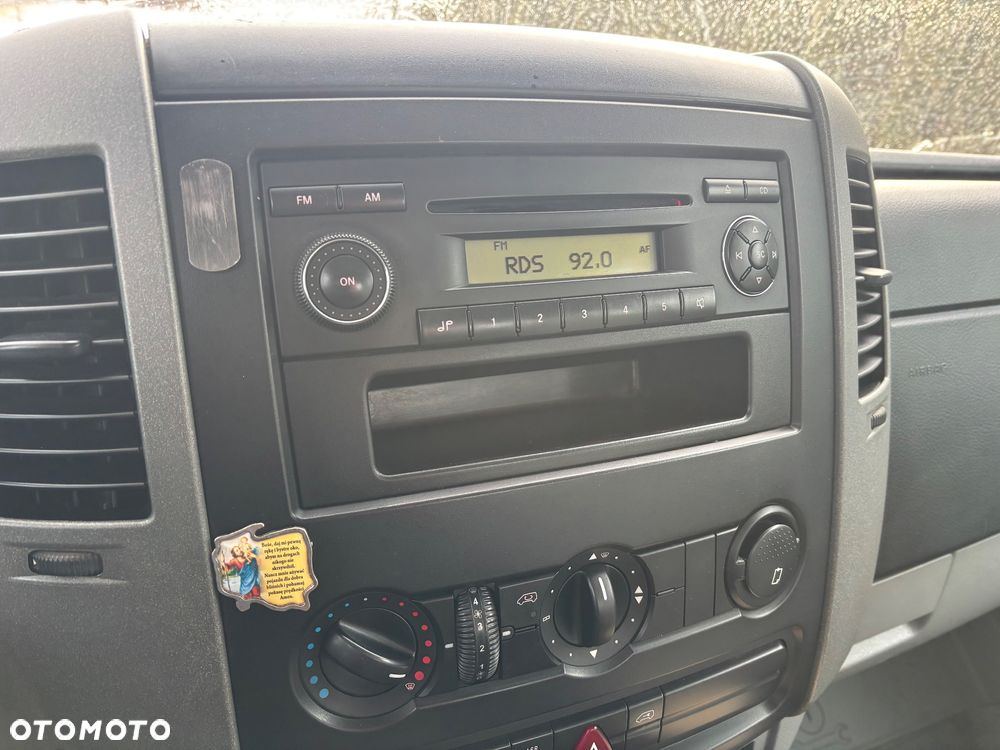 Volkswagen CRAFTER - 7