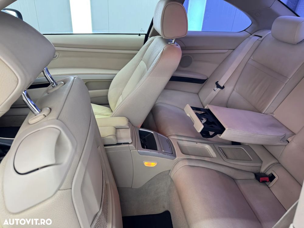BMW Seria 3 320d DPF - 6