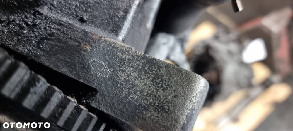 SILNIK KOMPLETNY RENAULT SCENIC II  F9Q - 6