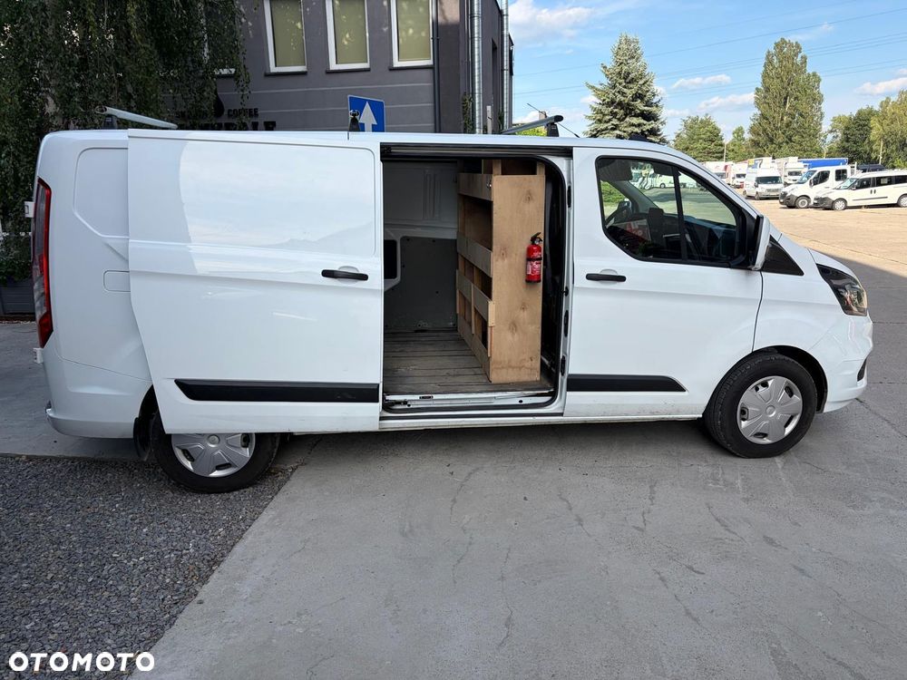 Ford Transit Custom 320 L2H1 Ambiente (bryg.) - 25