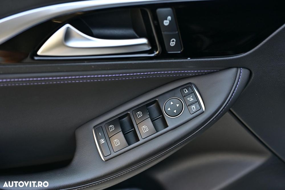 Infiniti Q30 2.2d DCT AWD City Black Edition - 20