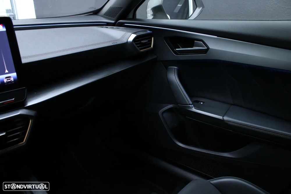 Cupra Formentor 1.4 e-Hybrid DSG VZ - 20