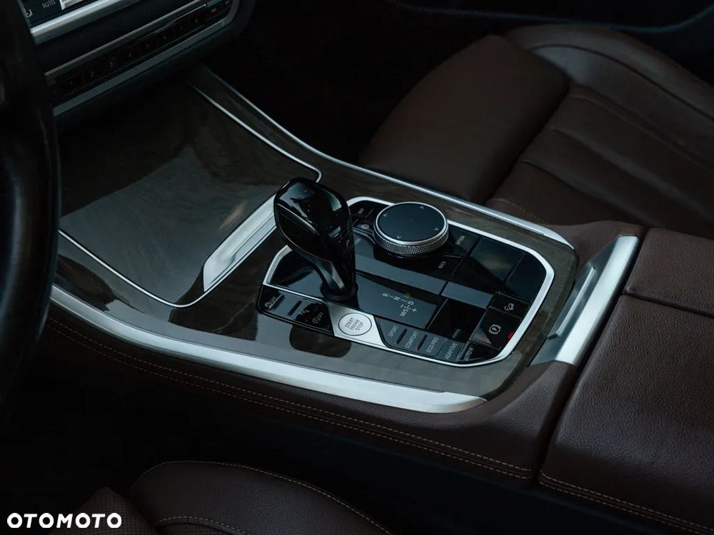 BMW X5 xDrive25d xLine - 12