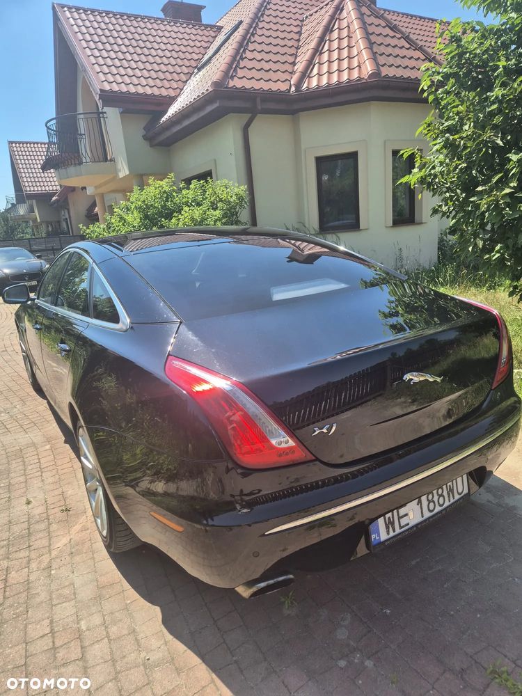 Jaguar XJ 3.0 D V6 LWB Premium Luxury - 5