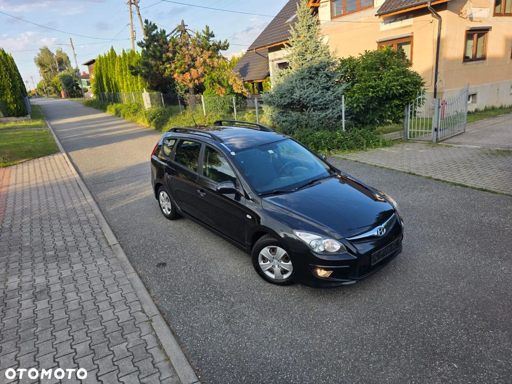 Hyundai i30 1.4 Base + World Cup - 35