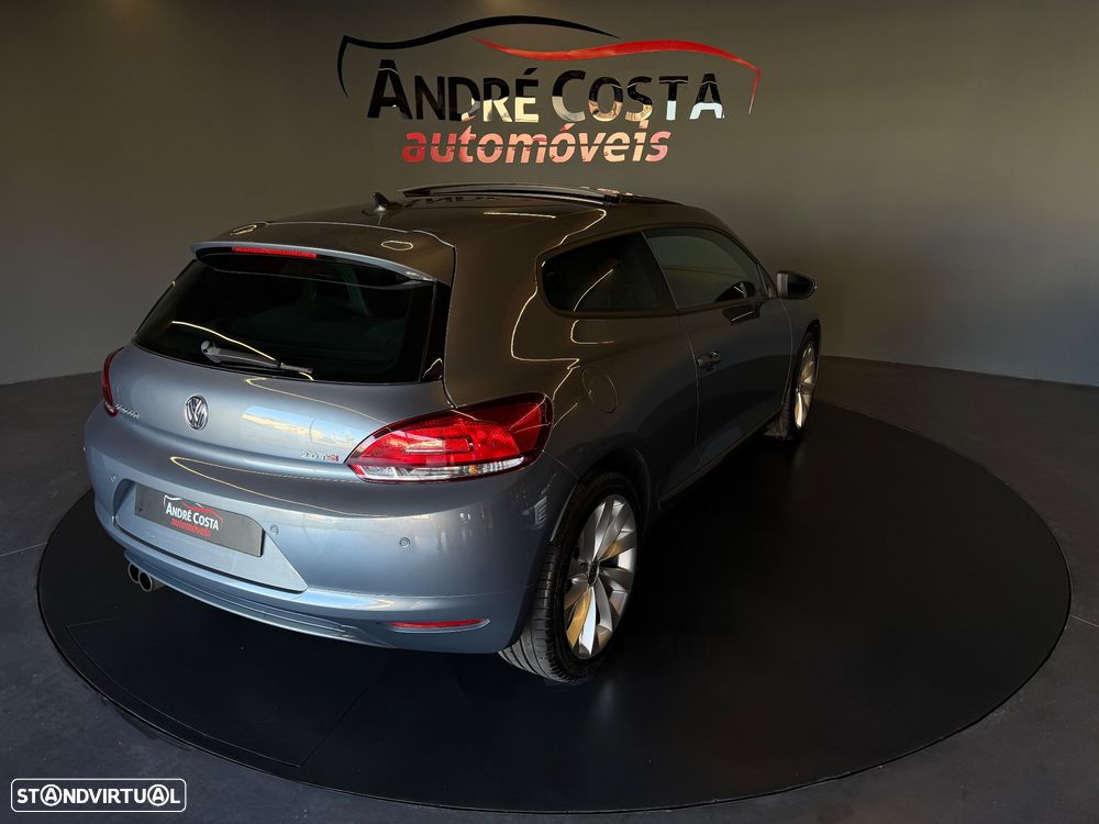 VW Scirocco 2.0 TFSi Sport DSG - 4
