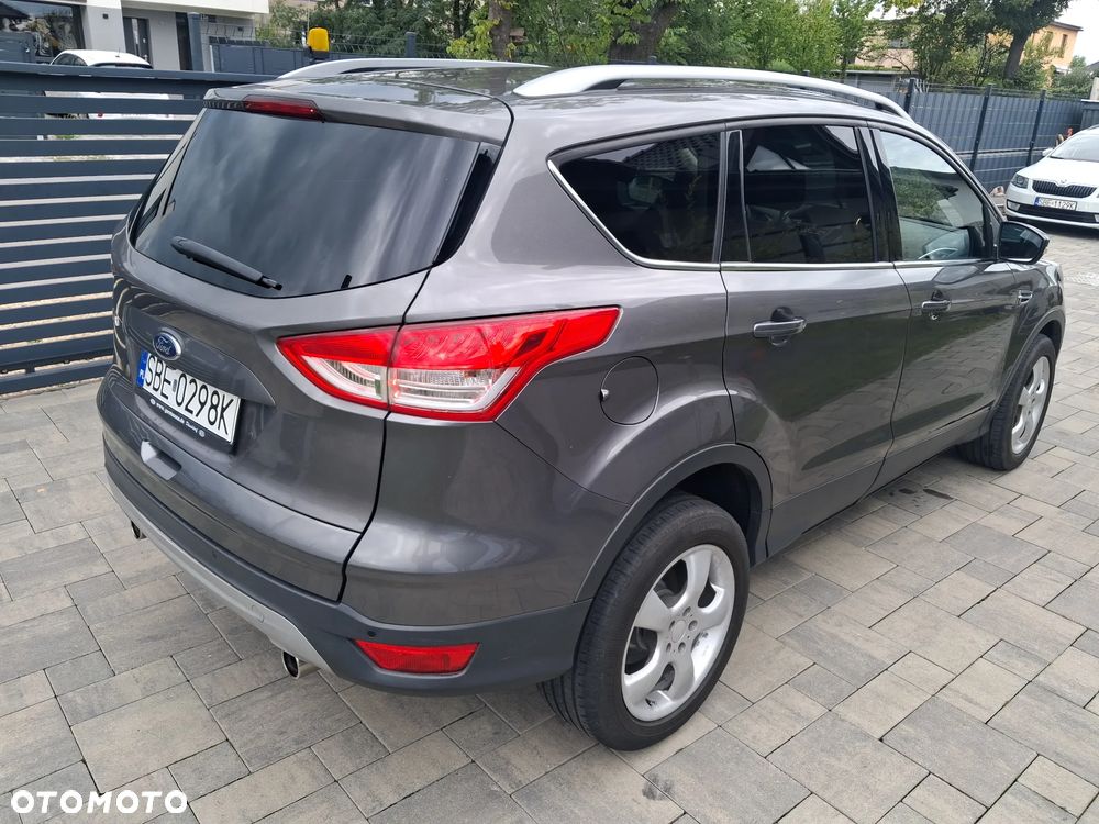 Ford Kuga 2.0 TDCi Titanium - 3