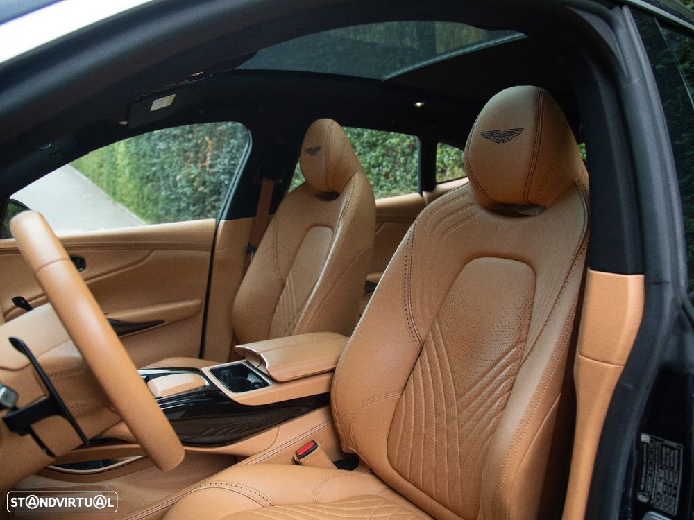 Aston Martin DBX Standard - 15