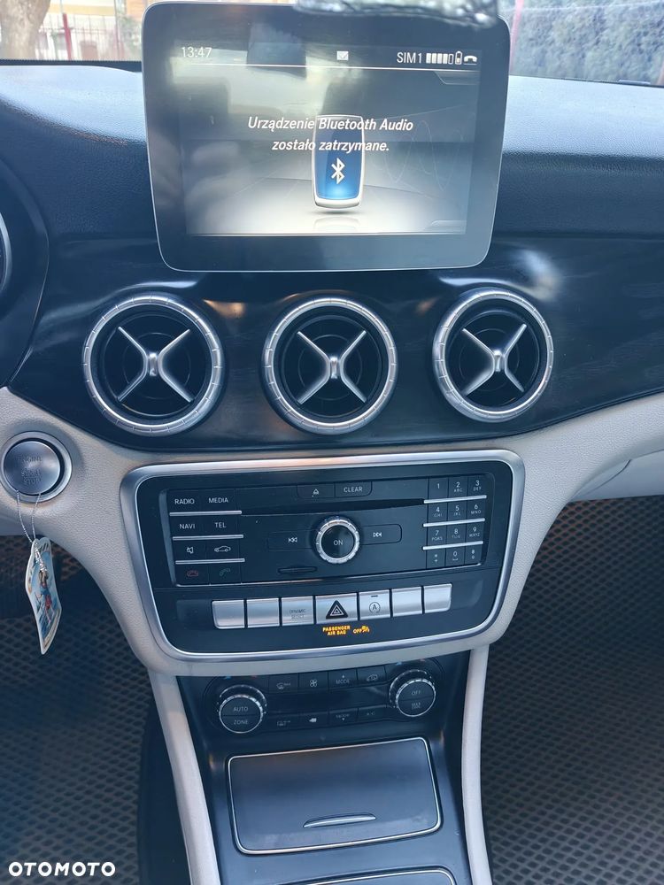 Mercedes-Benz CLA 250 7G-DCT Peak Edition - 16