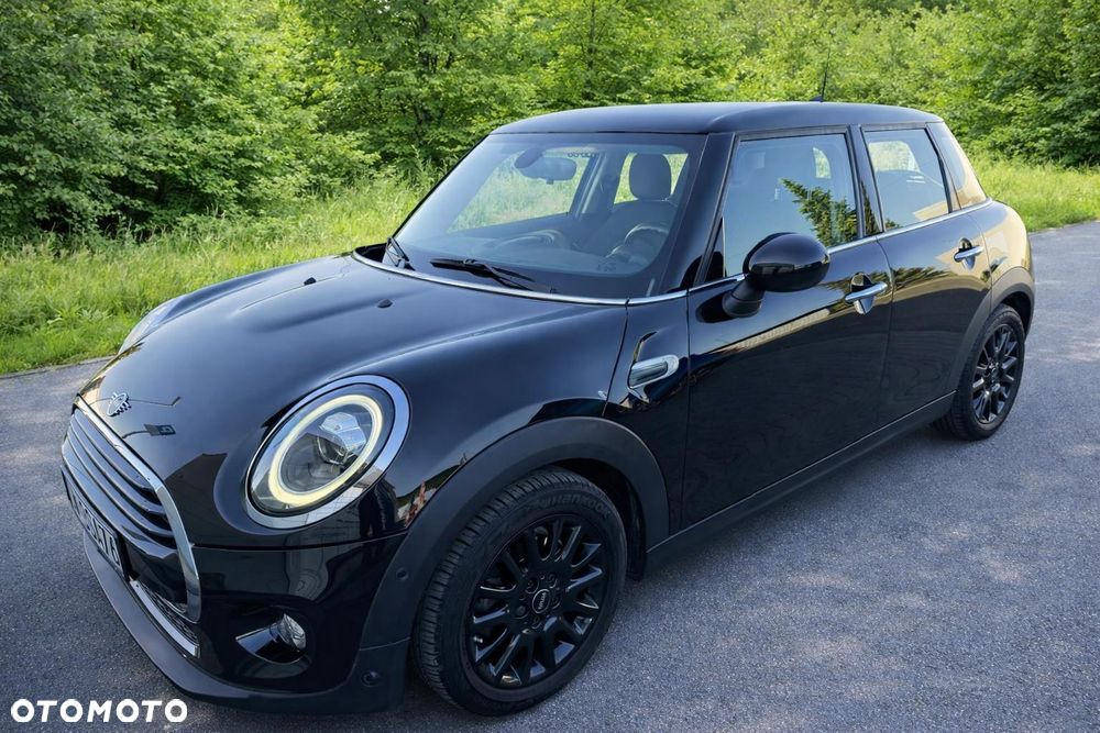 MINI Cooper Standard - 6