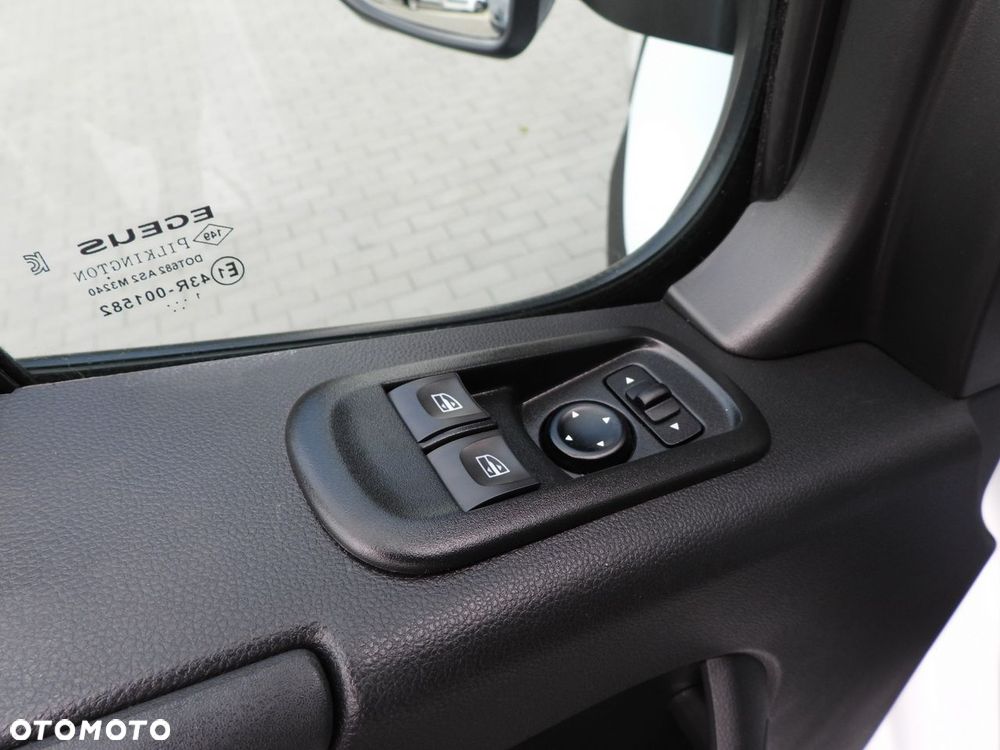 Renault MASTER PLANDEKA 10 PALET WEBASTO TEMPOMAT LEDY PNEUMATYKA KLIMATYZACJA  165KM - 27