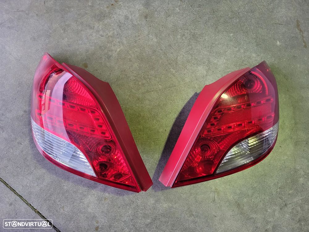 Farolins Peugeot 207 2010 - 1