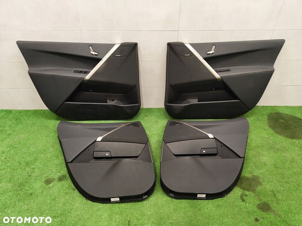 BMW iX i20 ŚRODEK FOTELE KANAPA BOCZKI SKÓRA - 9