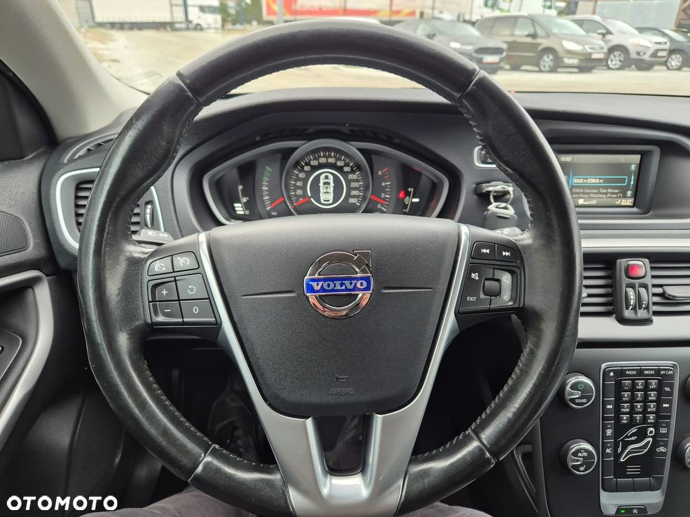 Volvo V40 D2 Kinetic - 21