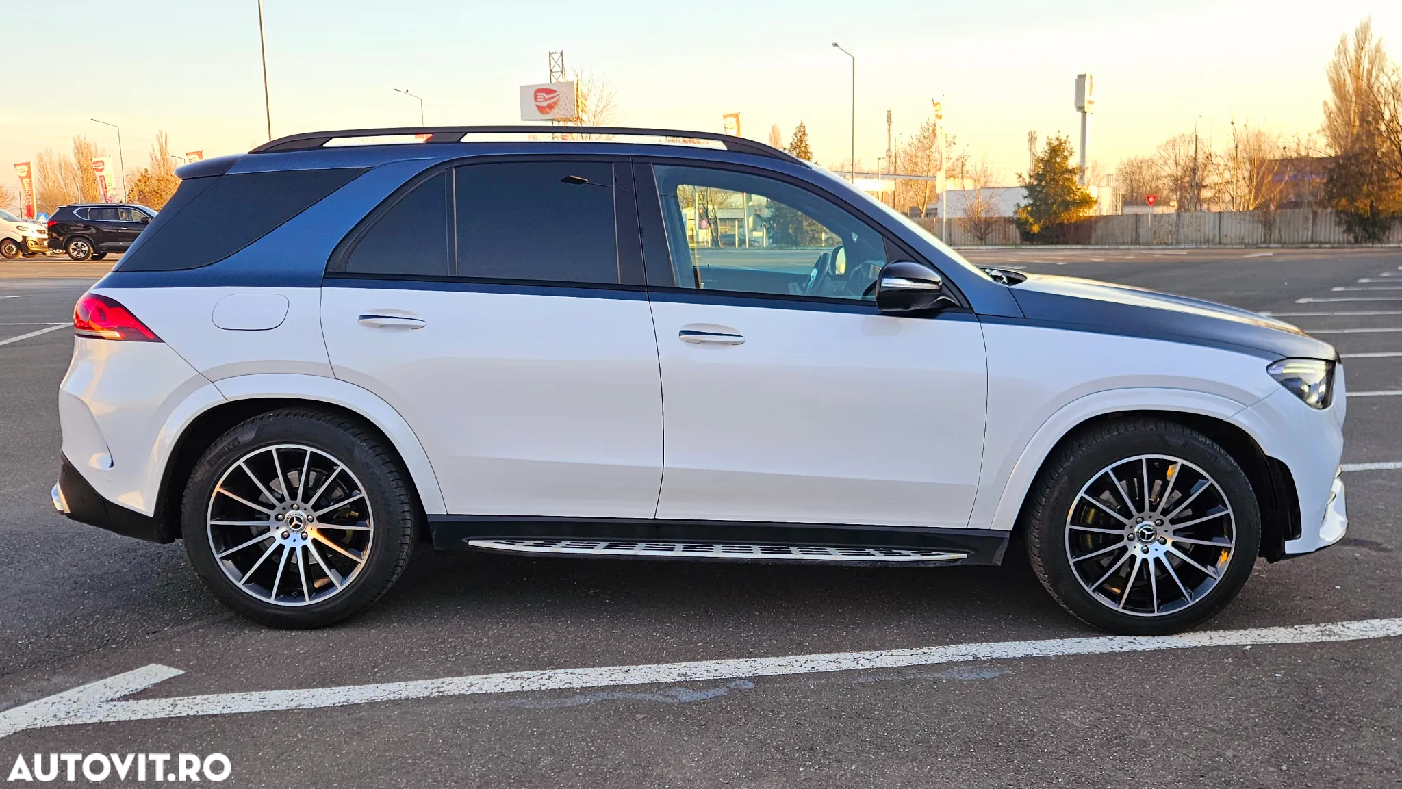 Mercedes-Benz GLE 300 d 4MATIC - 7