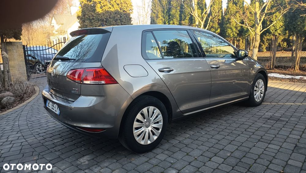 Volkswagen Golf 1.6 TDI BlueMotion Technology Comfortline - 5