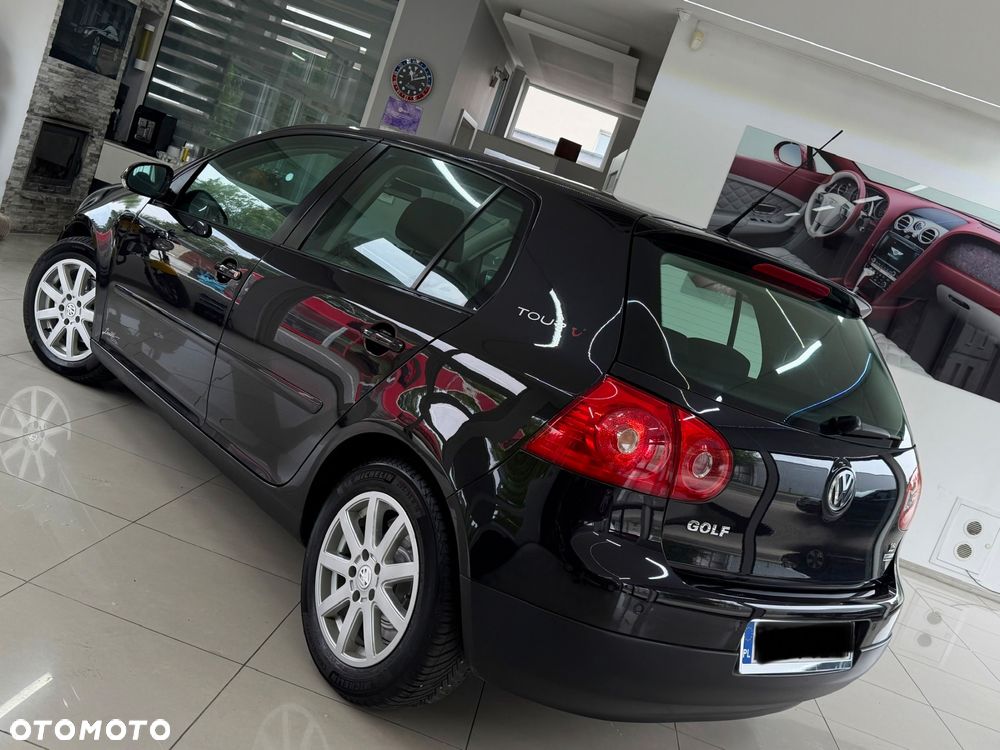 Volkswagen Golf 1.6 Tour Edition - 32