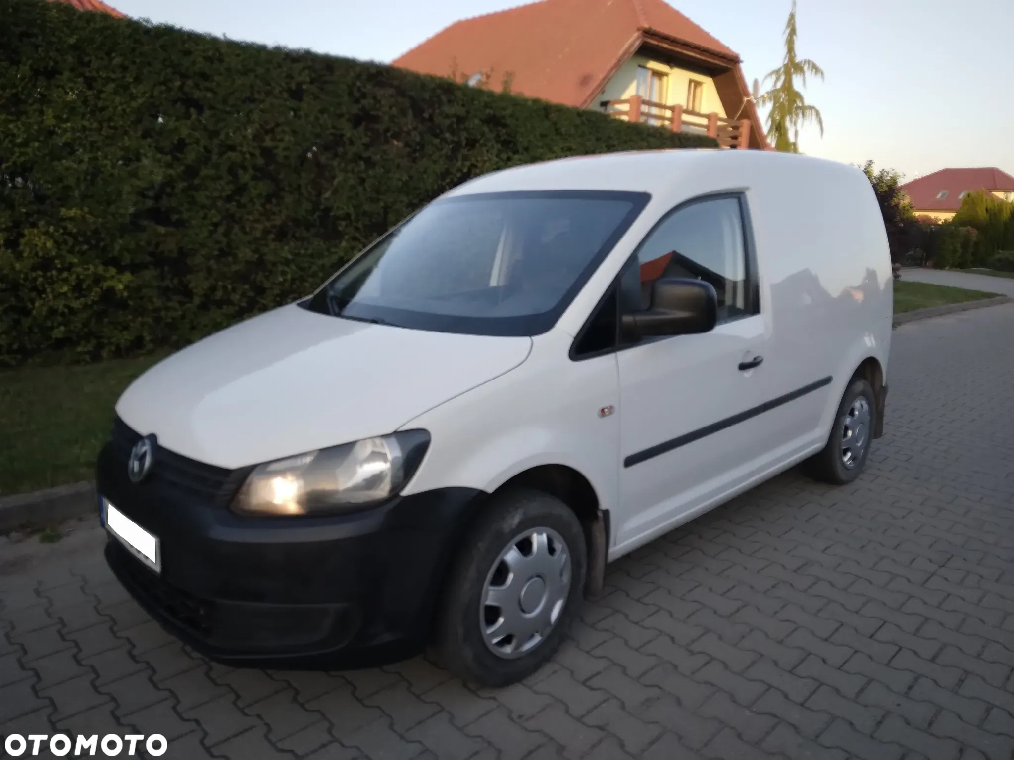 Volkswagen Caddy - 2