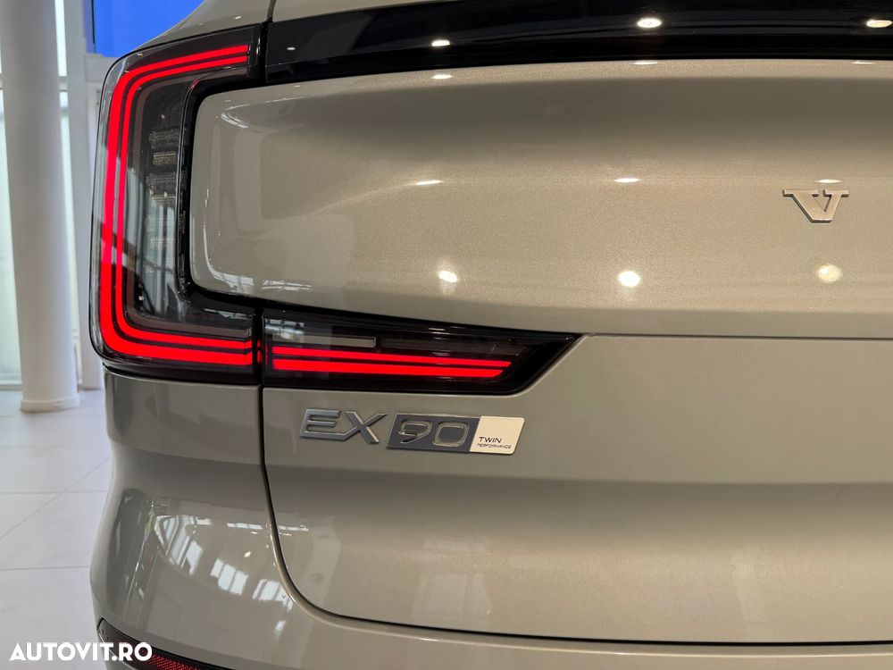 Volvo EX90 Twin Motor Performance Ultra - 10