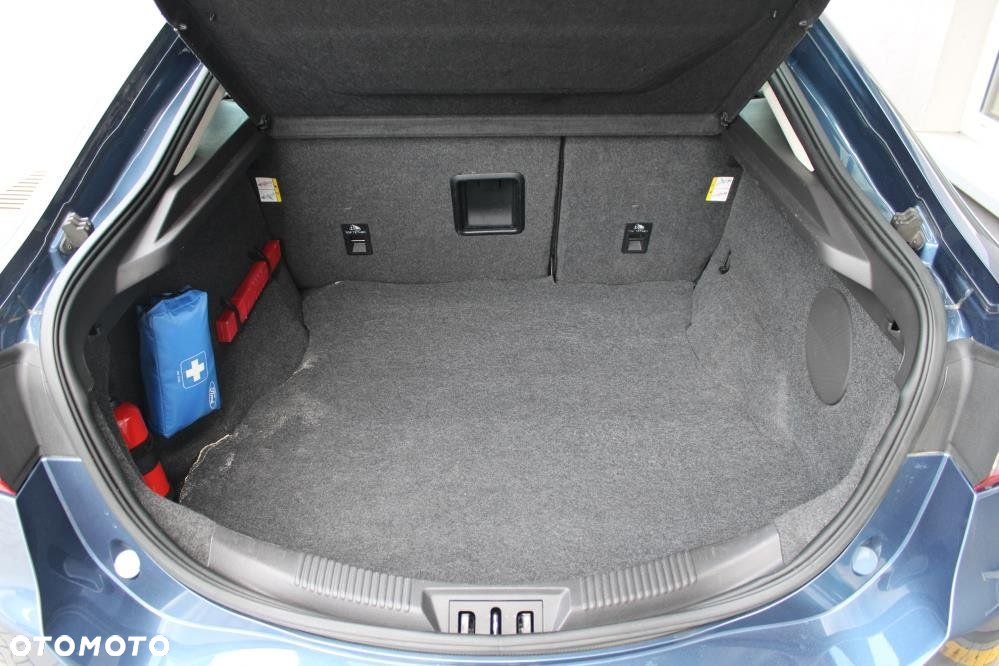 Ford Mondeo - 39