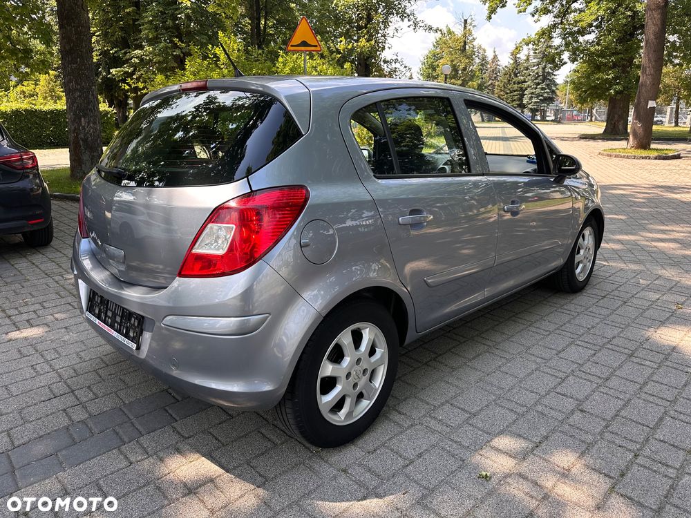 Opel Corsa 1.2 16V Color Edition - 3