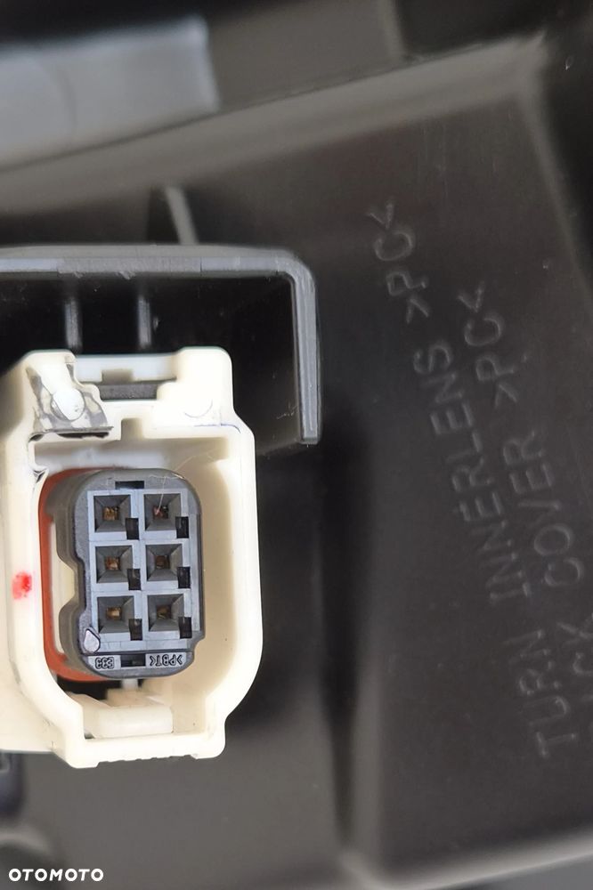 LAMPA PRAWA PRZÓD DRL MITSUBISHI ECLIPSE CROSS LIFT 2020- - 7