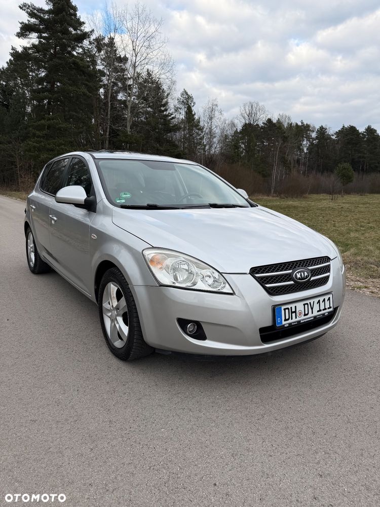 Kia Ceed 2.0 CVVT Spirit - 3