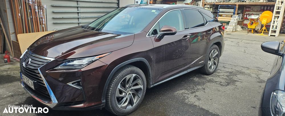 Lexus Seria RX - 1