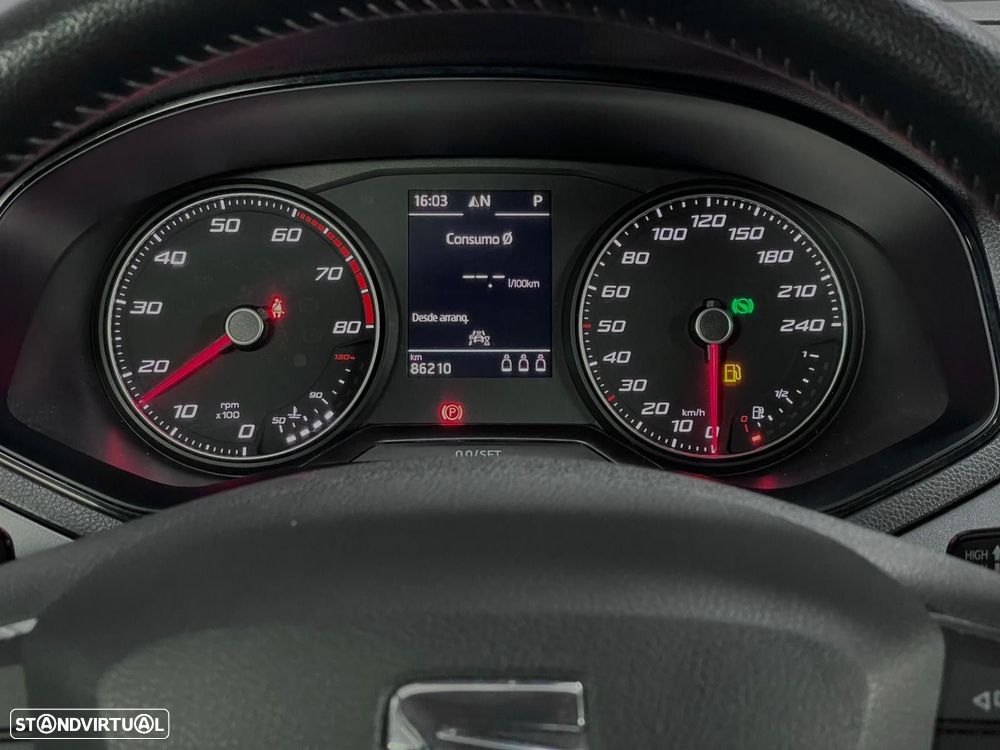 SEAT Arona 1.0 TSI Xcellence DSG - 10