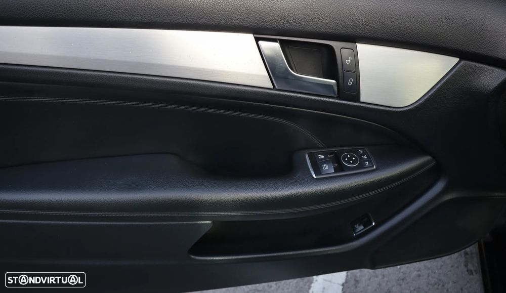 Mercedes-Benz C 250 CDi BE - 17