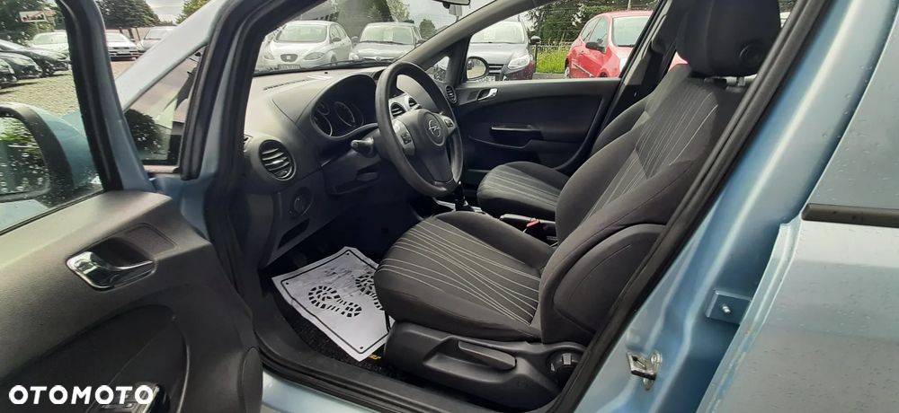 Opel Corsa - 8