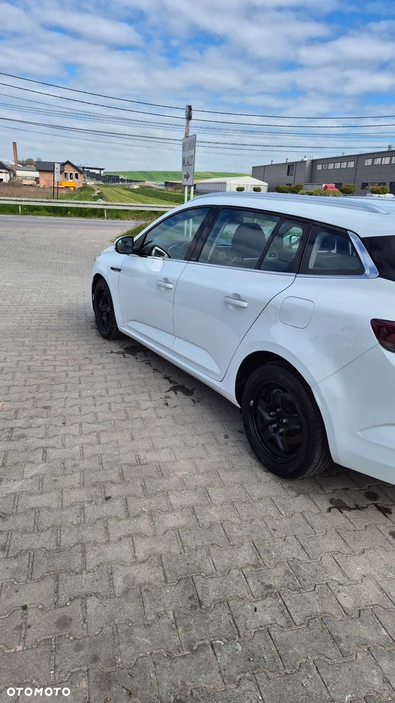 Renault Megane E-TECH 160 BUSINESS EDITION - 16