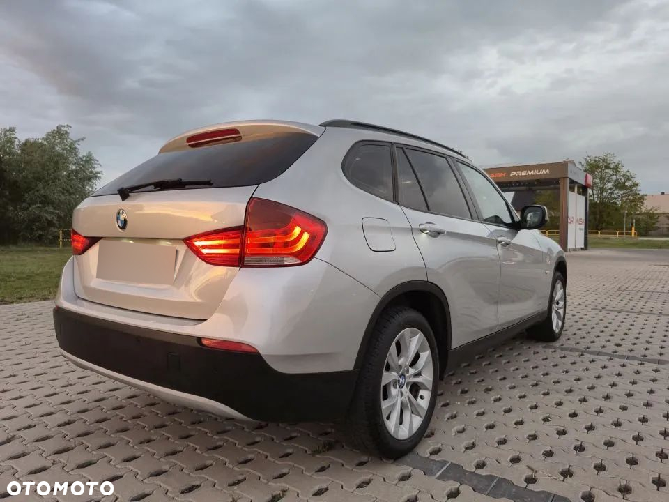 BMW X1 xDrive20d - 15