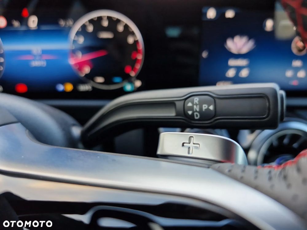 Mercedes-Benz Klasa A 220 4-Matic AMG Line 7G-DCT - 26