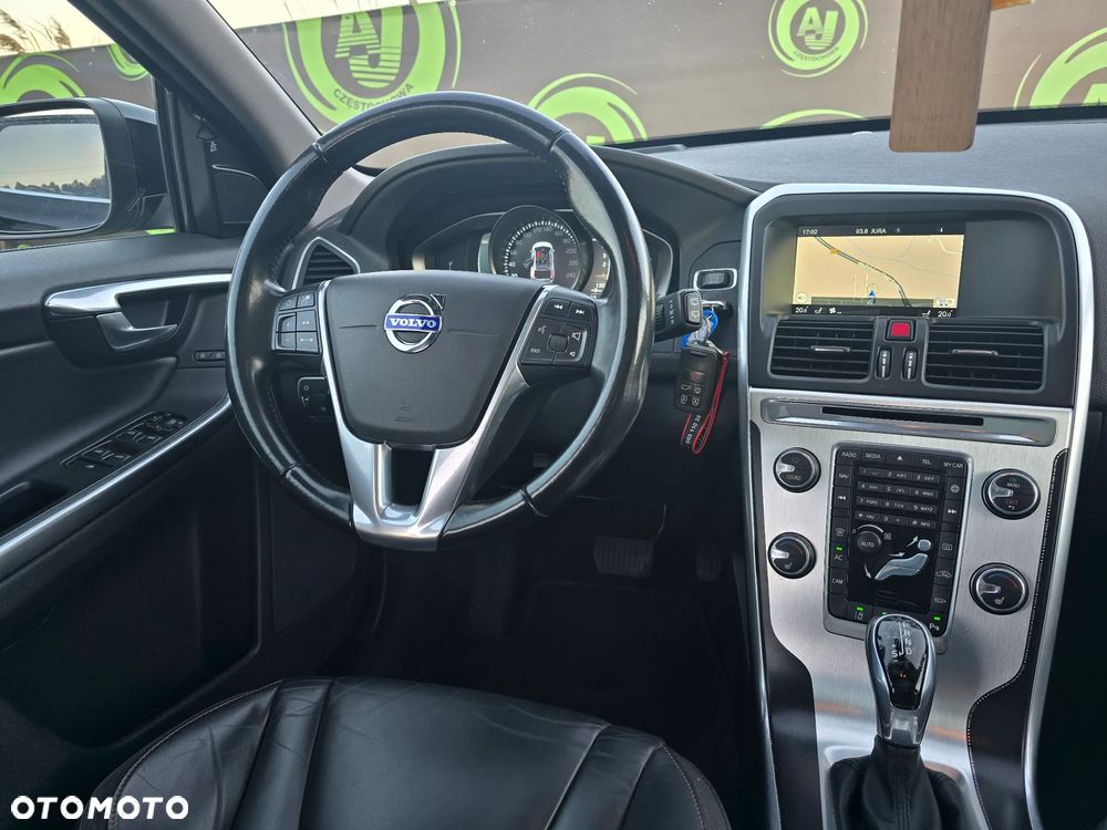 Volvo XC 60 - 39
