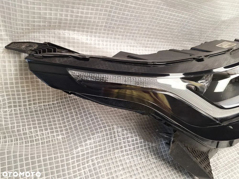 range rover velar l560 2017- lampa przod prawa full led j8a2-13w029-la high version 20my orginal demontaz - 3