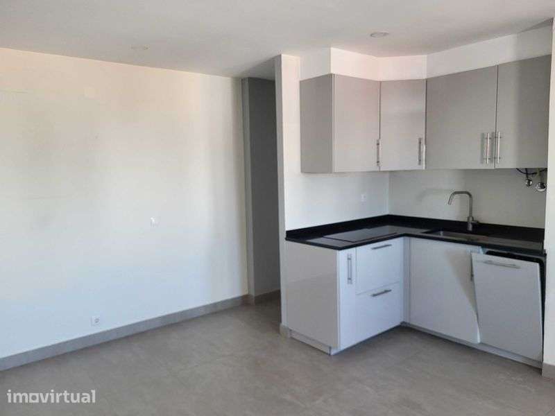 T1 ALmada Centro - Grande imagem: 2/10