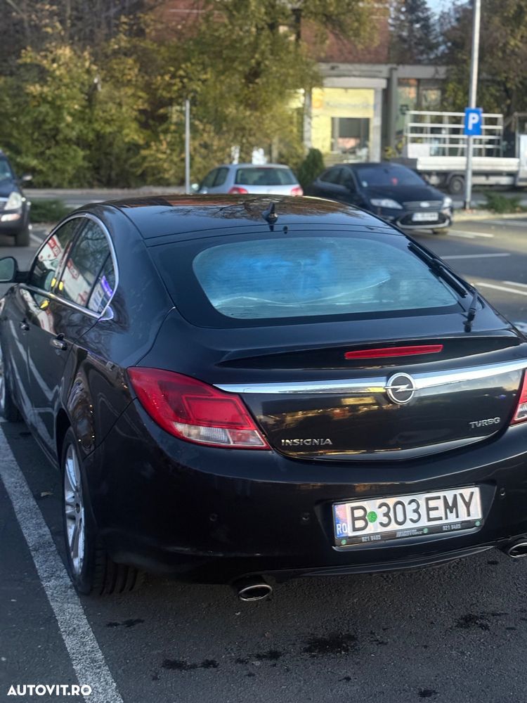 Opel Insignia - 8