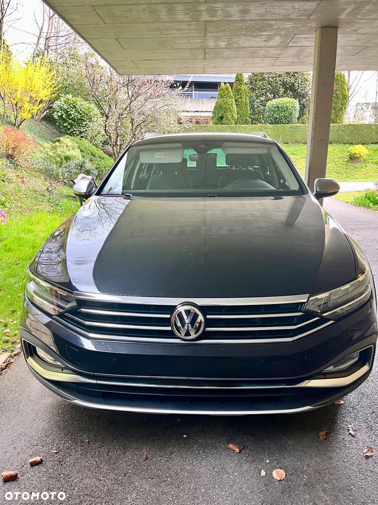 Volkswagen Passat Alltrack - 1
