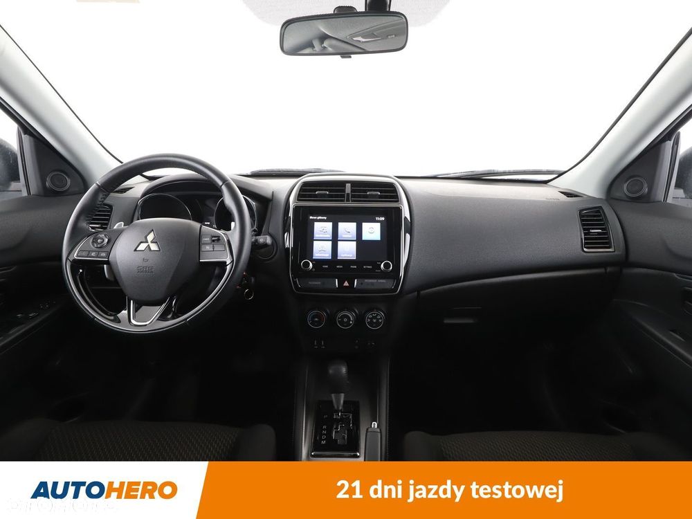 Mitsubishi ASX - 12