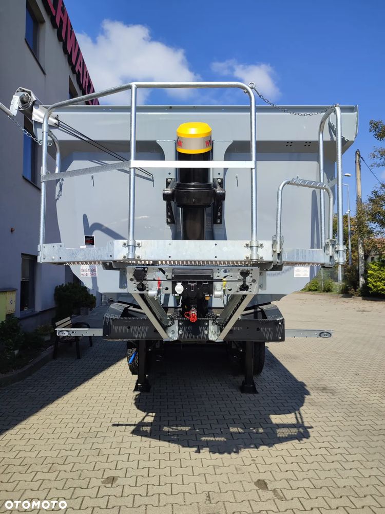 Schwarzmuller SK - 3