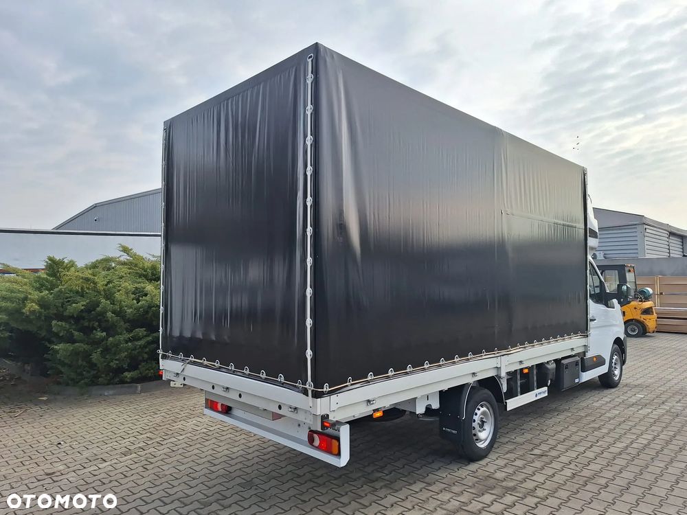 Renault Master - 22