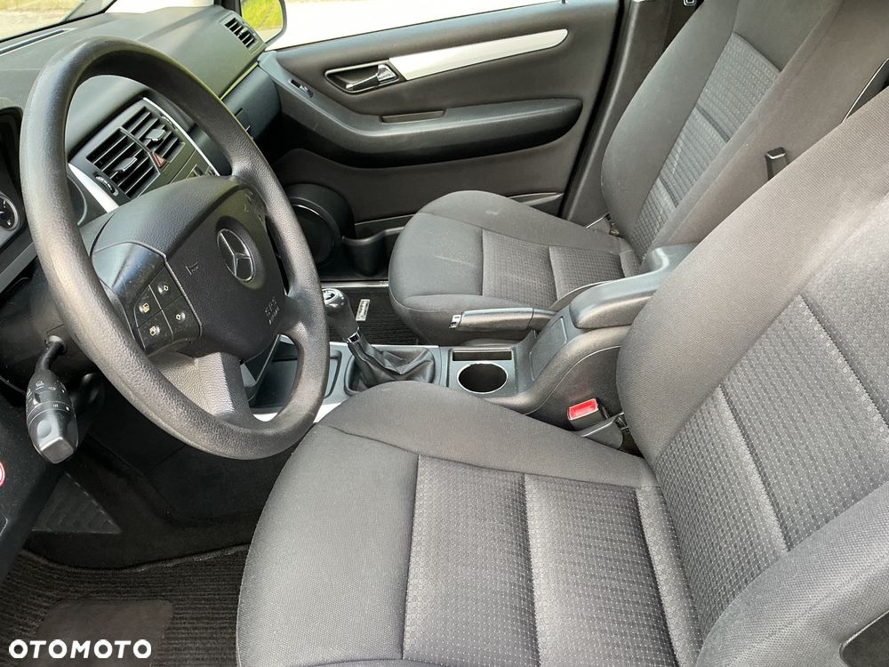 Mercedes-Benz Klasa B 170 BlueEFFICIENCY - 16