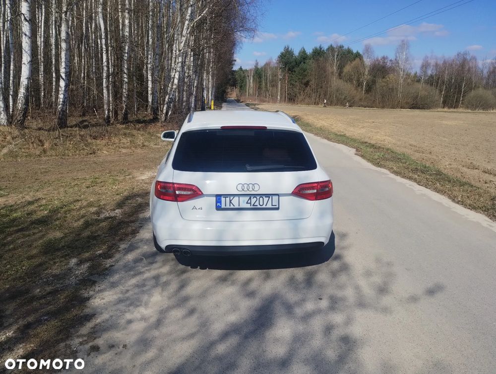 Audi A4 Avant - 8