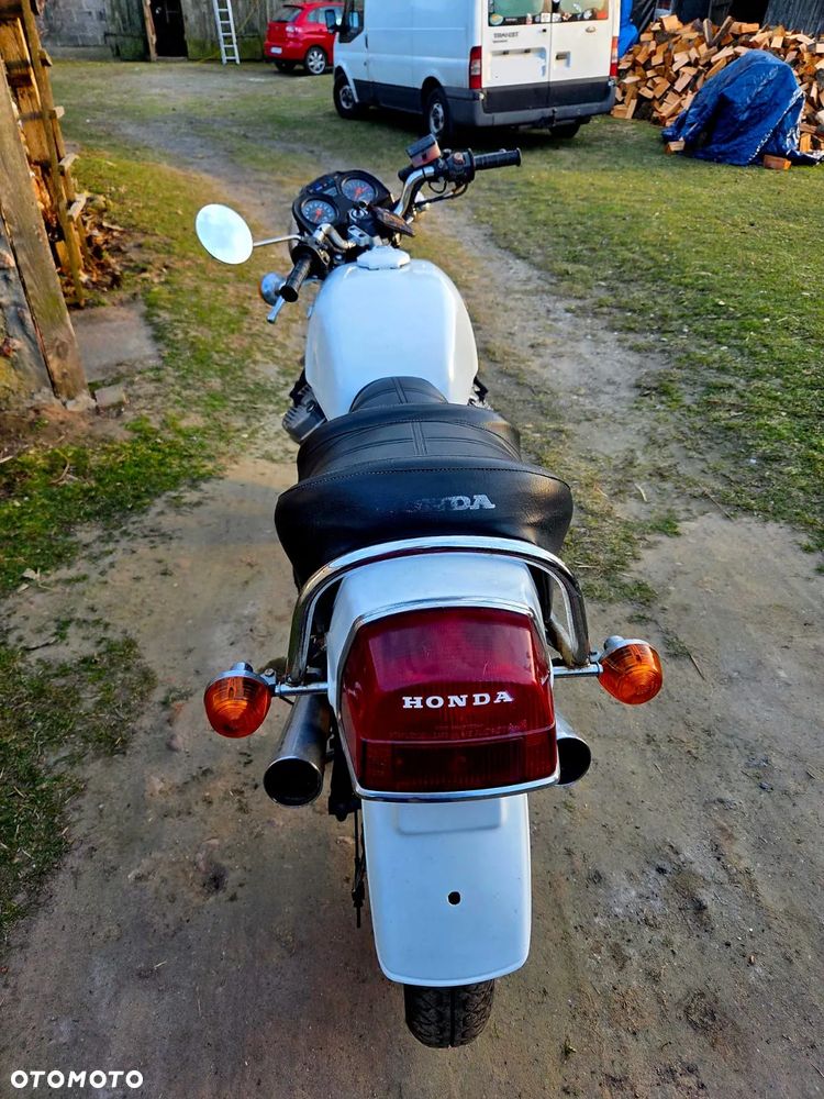 Honda CX - 8