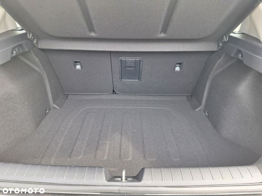 Kia K4 1.6 T-GDI M - 25