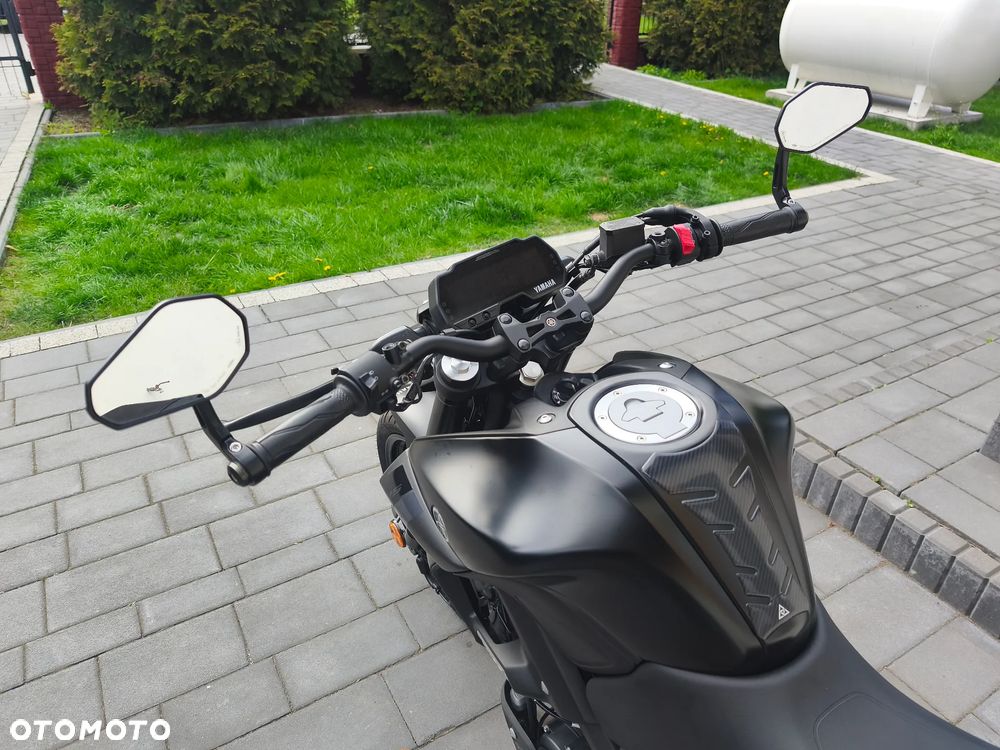 Yamaha MT - 16