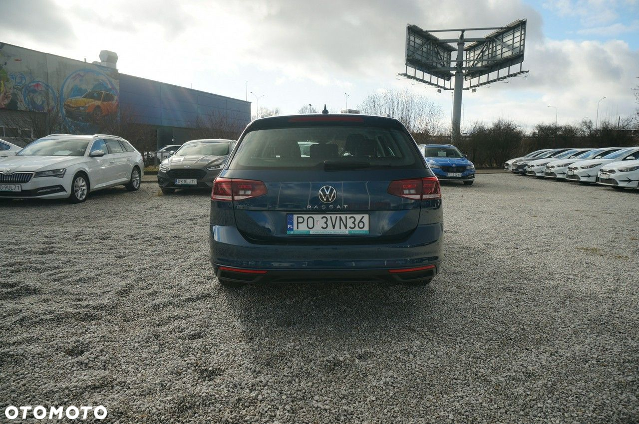 Volkswagen Passat 2.0 TDI EVO Essence - 8