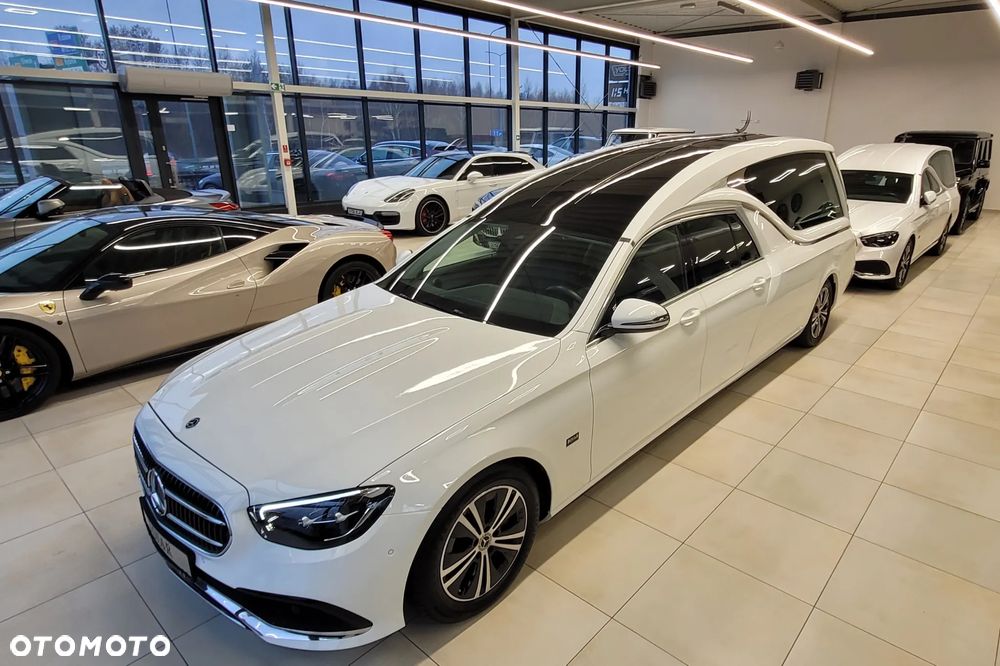 Mercedes-Benz Klasa E 200 Exclusive - 3