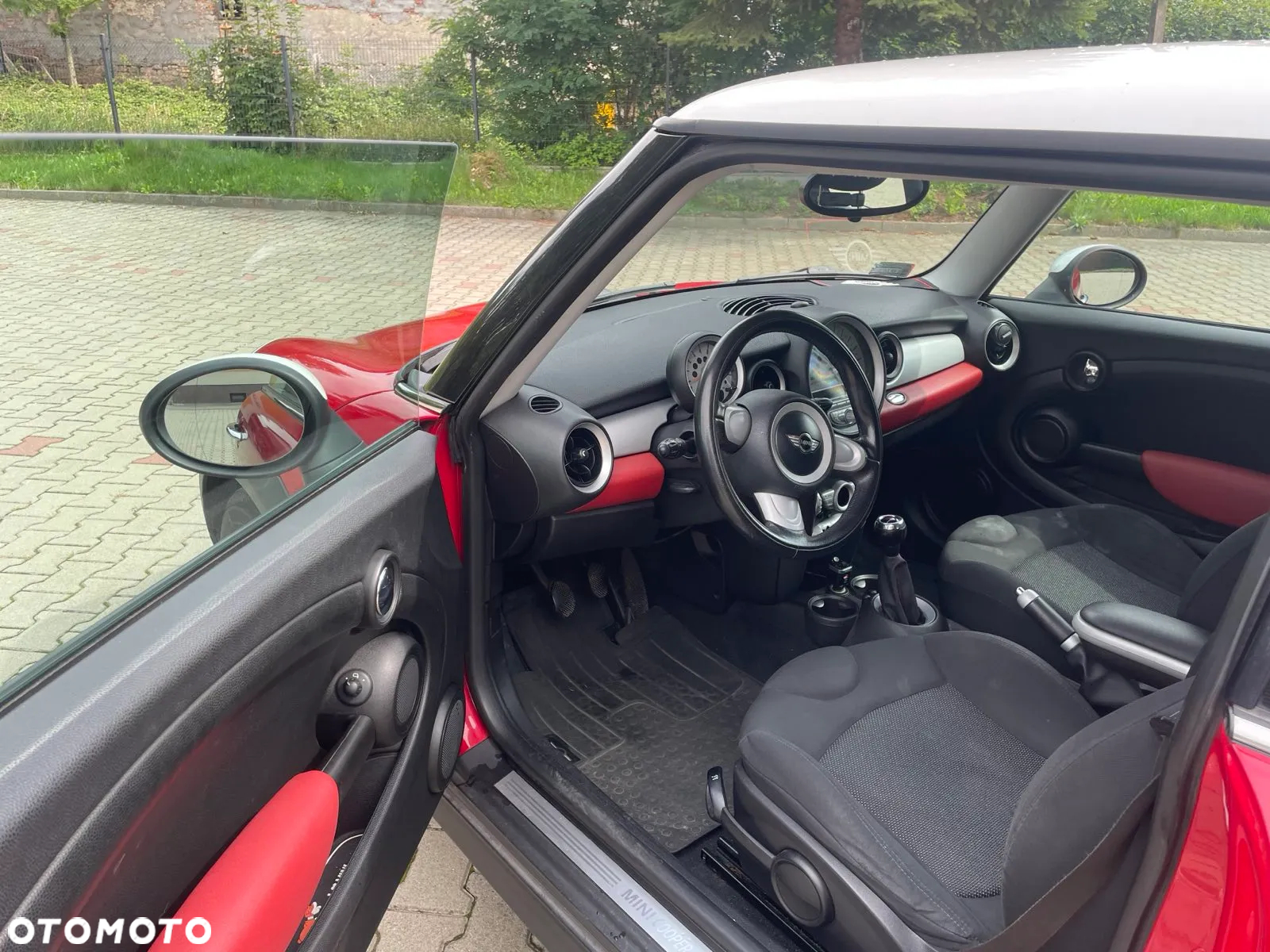 MINI Cooper Standard - 4